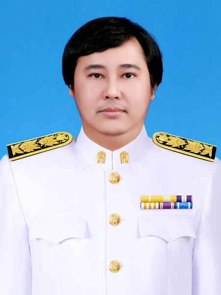 นายปริทัศน์ พิชิตมาร