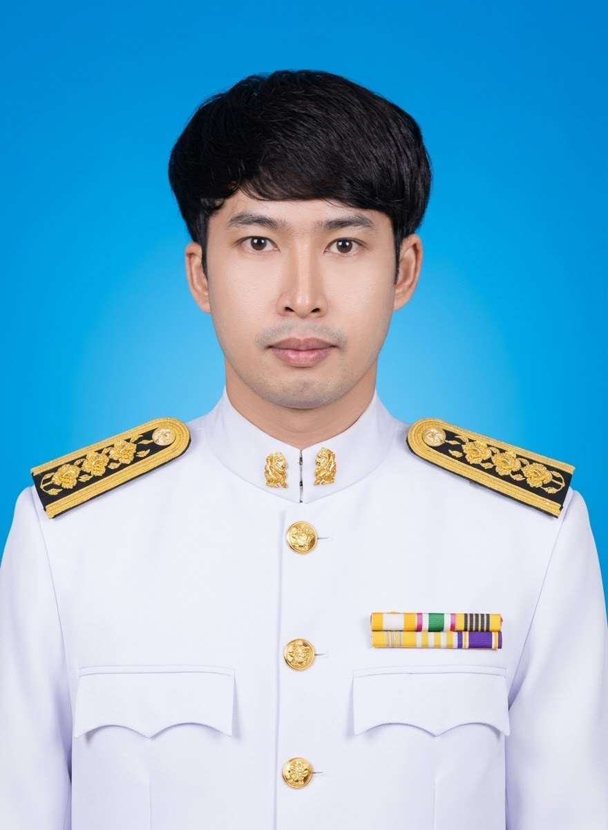 นายชัยวัฒน์ ยลรดีโฆษิต