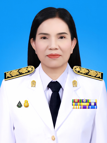 นางเนาวรัตน์ เฉลิมแสน