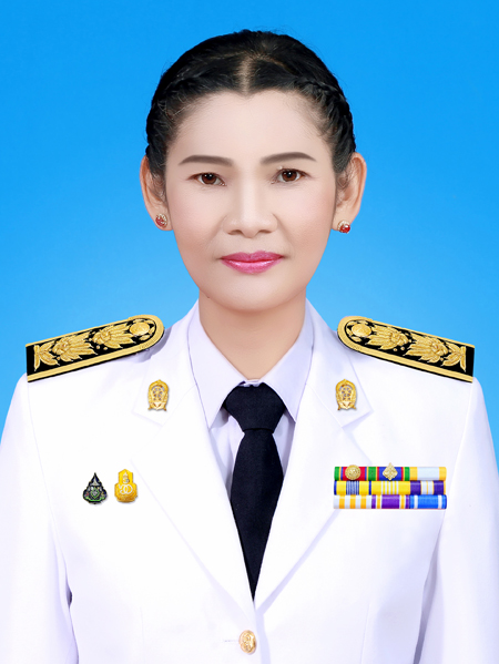 นางอุษณียวรรณ เพ็ชรโยธา