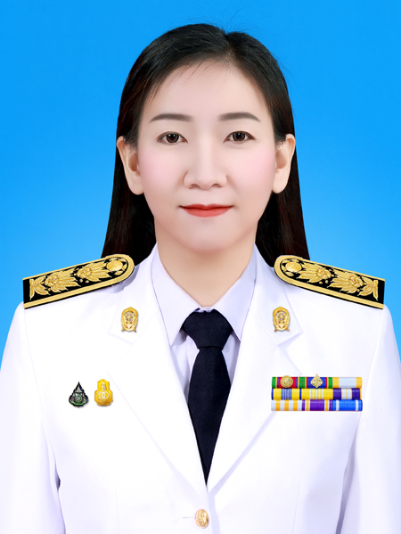 นางพิณญาภัสส์ เชิดชู