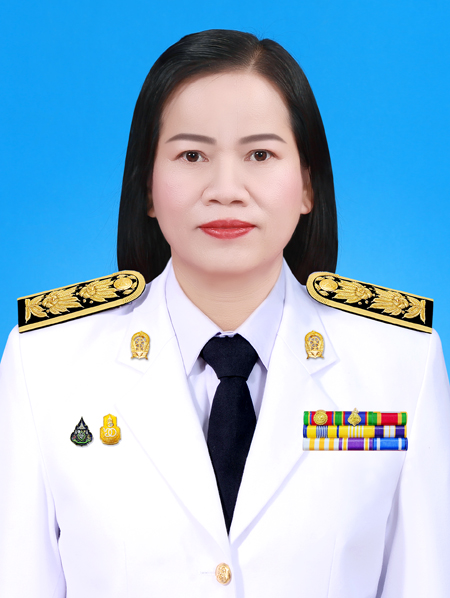 นางเพียรลัดดา นิลผาย