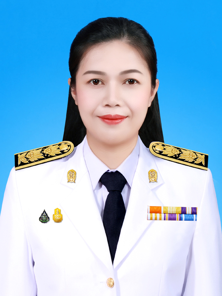 นางสาวฉัตรชนก นะที