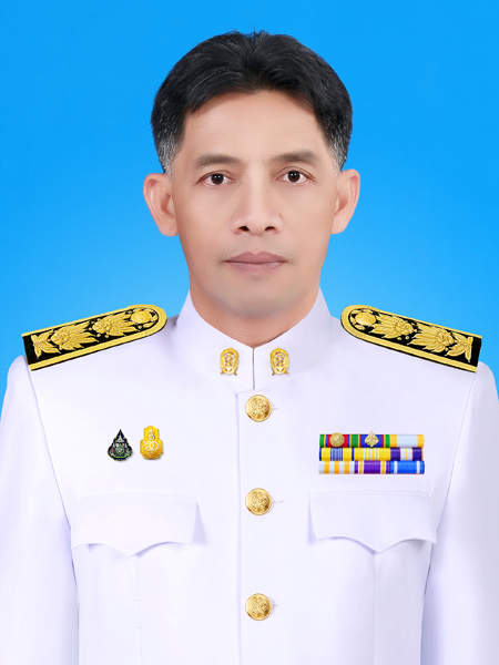 นายปรัชญา รุ่งศรี