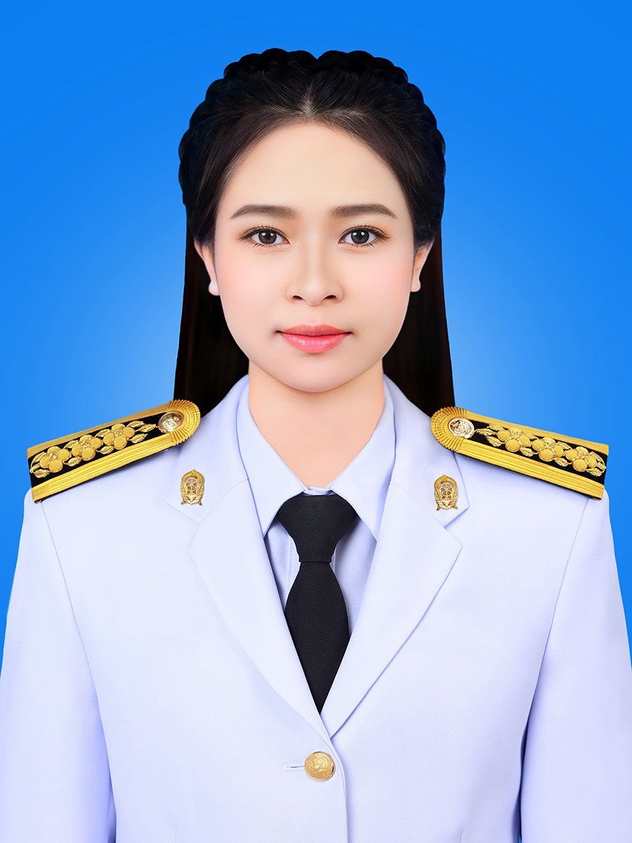 นางสาวคณิตรา มูลรัตน์